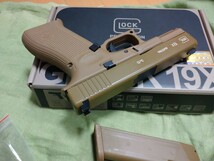 UMAREX グロック19X ガスブローバック g19x GLOCK VFC TAN コヨーテ_画像4