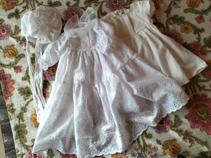  doll . height .60cm rank for cotton race. baby dress . hat 