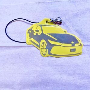 【未使用】車の形の反射板 ストラップ