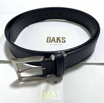 新品 ◆ DAKS ◆ ダックス 紳士用 日本製 本革 ベルト 通勤 通学 ビジネス スーツ メンズ ブランド シンプル レザーベルト 濃紺 ネイビー_画像2