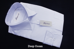 19【DeepOcean】レギュラーカラー・長いシーズン快適に着用可能 綿100％ 形態安定長袖シャツ/普通体/ホワイト地に縞/38-82