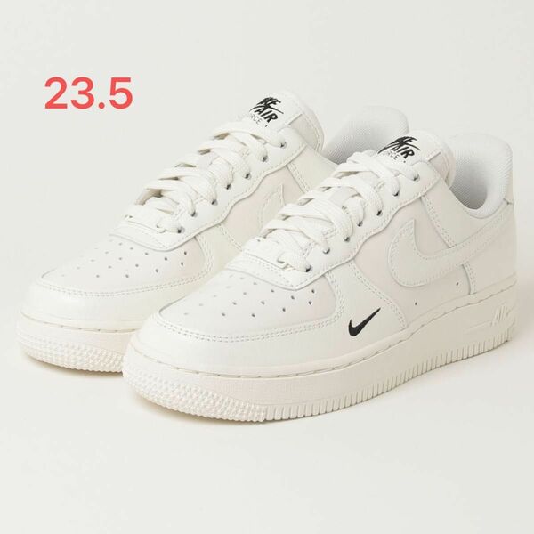 NIKE WMNS AIR FORCE 1 ’07 ESS ナイキエアフォース1