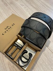 限定価格COACH3点セットシグネチャーフリーサイズリバーシブルベルト専用箱付き