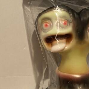 処分価格 双頭蛙 墓場の画廊 蓄光 ソフビ フィギュア HAUNTED GALLERY Monster Mind Toys マルサン ブルマァク 未開封 新品の画像3