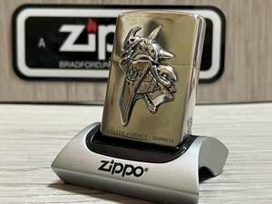 大量出品中!!【希少】未使用 2003年製 Zippo '機動戦士ガンダム 赤い彗星バージョン2' ガンダム アニメ メタル ジッポー 喫煙具 ライター