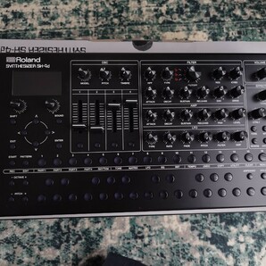 ほぼ未使用 ROLAND SH-4D シンセサイザー音源 デスクトップシンセサイザーの画像1