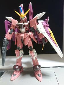 組立品　機動戦士ガンダムSEED HG 1/144 ZGMF-X09A ジャスティス　ガンダム