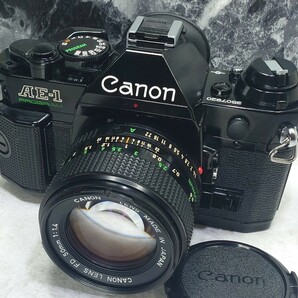 【整備済収集品】 Canon AE-1 Program 美品＋NEW FD 50mm f1.4 大口径単焦点セット 各動作良好 露出計メーターOK 持病シャッター鳴きなしの画像1