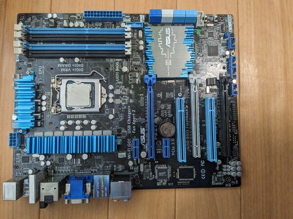 動作確認済みcore i 5 3330とASUS P8Z77-VとcorsairDDR31600MHz8GB3枚