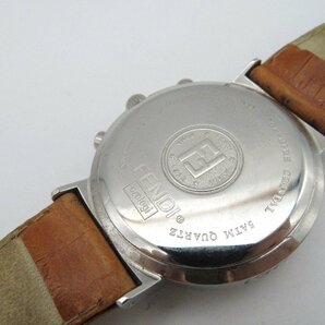 1円◆稼働◆ フェンディ 004-4500G-950 ホワイト クオーツ メンズ 腕時計 K80804の画像4