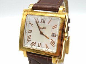 1円◆稼働◆ フェンディ 60500G ホワイト クオーツ ユニセックス 腕時計 M19402