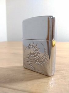 【19】ZIPPO/ジッポー　鏡面仕上げ　柄入り