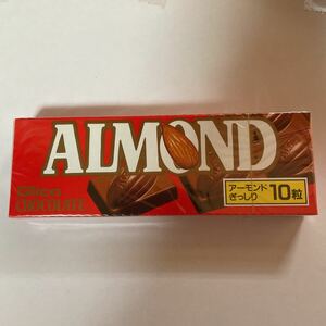グリコ　未開封　アーモンドチョコレート　1990年代　昭和レトロ　食品パッケージ