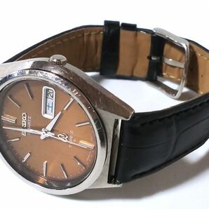 【Yn1☆】SEIKO/セイコー◇TYPEⅡ/タイプ2/7546-8000/QHK173◇1977年製♂クオーツ/デイデイト/ブラウンの画像3