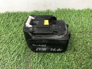 【中古品】makita(マキタ) 14.4v3.0Ahリチウムイオンバッテリー残量表示付き BL1430B (A-60698) IT8QHQ8HUEUW