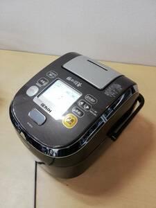 【こ35】NP-WD10 ZOJIRUSHI 象印 圧力 IH 炊飯器 炊飯ジャー 2015年製 通電確認済み 動作品