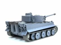 激レア 入手困難！【塗装済み完成品戦車ラジコン】Heng Long 2.4GHz Ver.7.0 1/16 タイガーI型 3818-1 Upgrade メタルキャタピラバージョン_画像6