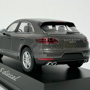 ミニチャンプス 1/43 Porsche Macan S diesel ポルシェ マカン S ディーゼル グレイ 特注 WAP0201510Eの画像3