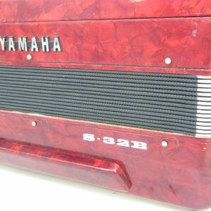 W072-N35-1476 ジャンク YAMAHA ヤマハ アコーディオン S-32B レッド 現状品①の画像3