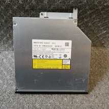 即日発 速達可 ★ CP615473-02 富士通 LIFEBOOK A552/E (ベゼル＋取付金) 等用 DVD-ROMドライブ ★ UJ8C0 SATA 12.7mm ★ 動作確認済 D739_画像1