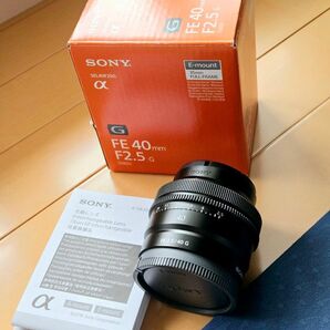 最終値下げ 超美品。SONY FE 40mm F2.5 G SEL40F25G 単焦点レンズ