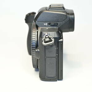 【中古】Nikon Z 50 ダブルズームキット 元箱・純正バッテリー２個付きの画像4