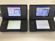 3518-05★任天堂/NintendoDS Lite　ニンテンドーライト 2台♪ ゲームソフト12点付き ※ジャンク★_画像2