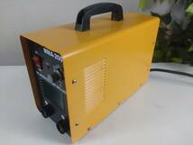 3662-05★通電確認済★DC INVERTER MMA WELDER DCインバーターMMA溶接機 アーク溶接機 電源電圧(V)230 保護クラスIP21S MMA-200 本体のみ_画像1