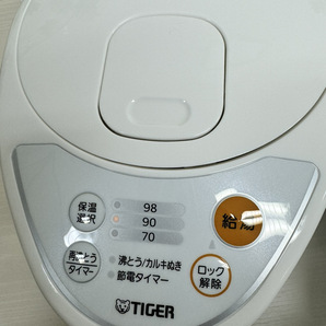 3706-91★未使用★2023年製 TIGER タイガー マイコン 電動ポット 電気ポット PDR-G221 W/0923184 容量2.2L ★の画像5