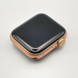 中古品 Apple Watch SE 第1世代 40mm MYDN2J/A Gold Aluminum Case Pink Sand Sport Band GPS A2351 アップルウォッチの画像2