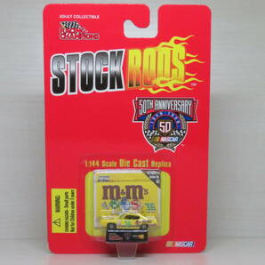 ’68 PONTIAC GTO #36 M&M’S STOCK RODS NASCAR 1:144 scale DIE CAST replicas RACING CHAMPIONS 1/144の画像1