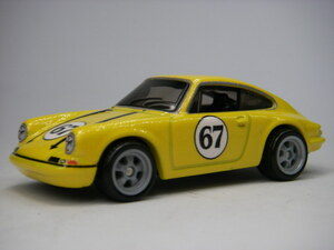 最新 ホットウィール (黄) '67 ポルシェ 911 R ＜ルース＞ Hot Wheels