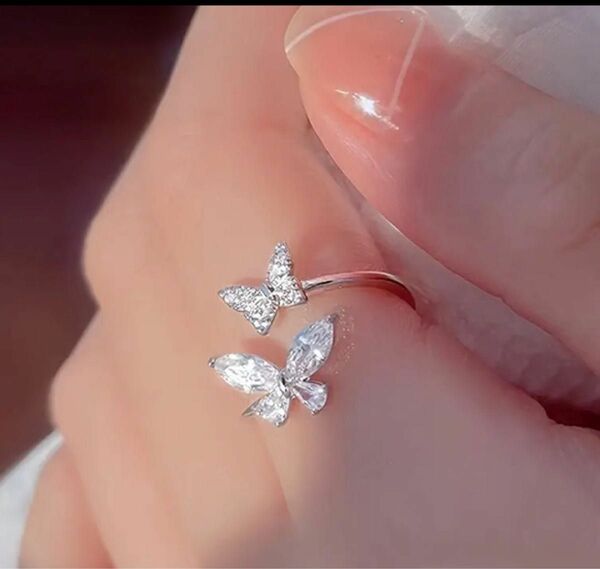 リング　ラップリング バタフライ シルバー ジルコニア　かわいい 指輪　 アクセサリー 蝶々 ファッション キラキラ ジュエリー