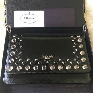 美品*PRADA/プラダ■チェーンウォレット 2way サフィアーノ ビジュー スタッズ ミラー付き 長財布 ミニショルダーバッグ■黒*Gカード 箱付