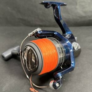 ★コレクター必見！！ DAIWA ダイワ SHORECASTⅢ 4500 スピニングリール ネイビー 釣具 糸付き 釣り道具 パーツ G839の画像1