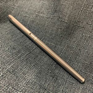 ゼブラBX水性ボールペン(筆記可能、リフィル入手可能)