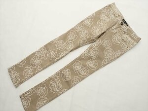 美品 セシルマクビー CECIL McBEE ノータックスキニーパンツ S ベージュ 花柄