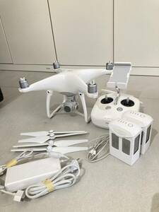 【中古】DJI Phantom 4 ドローン 無人航空機 ファントム UAV