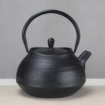 希少新品！茶壺 手彫り鉄壺 鉄やかん 鉄分補給 未塗装鉄器 茶道具 1.2L _画像2