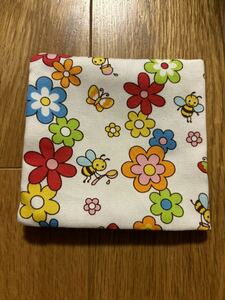 [ hand made ] sanitary pouch . floral print ....