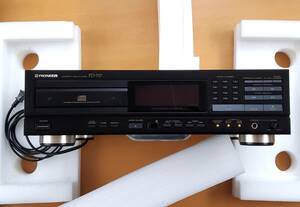  inspection service being completed PD-717 honeycomb chassis CD PLAYER PIONEER