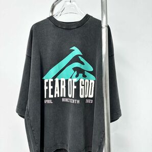 【新品未使用】RRR123 × FEAR OF GOD Tシャツ　2