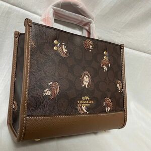 【値下げ中】新品未使用 COACH コーチ トートバッグ CC769