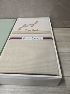  unused goods Pierre Cardin blanket ( domestic production goods )