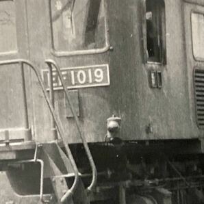 昭和鉄道写真：東海道本線国府津駅のEF10 19[国府津]牽引貨物列車。1963年７月撮影。7.8×11.8㎝の画像2