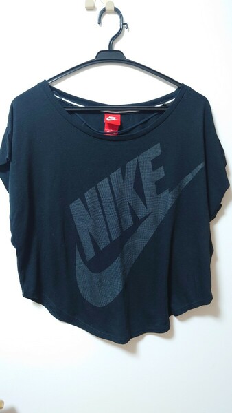 NIKE Tシャツ　ブラック　L