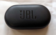 【左耳用のみ付属】JBL SOUNDGEAR SENSE 完全ワイヤレスイヤホン(色: ブラック) ※右耳用は付属しません_画像4
