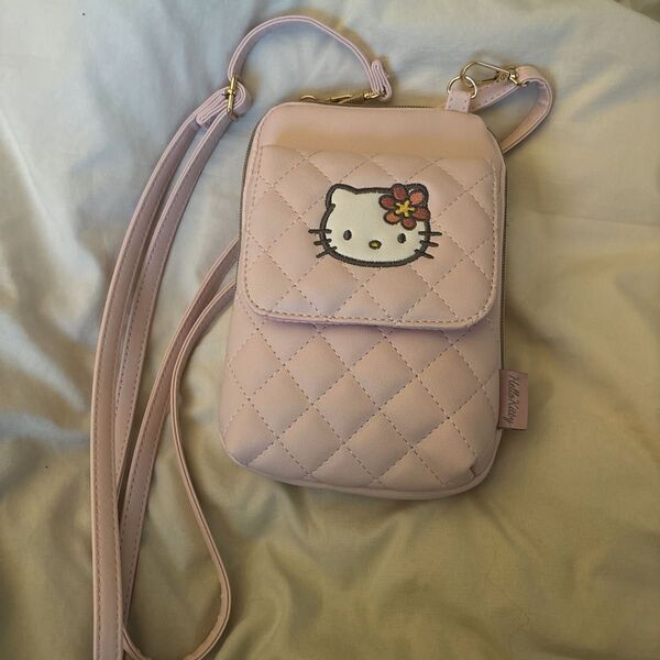 ハローキティ キルティング ピンクキルト ショルダーバッグ しまむら