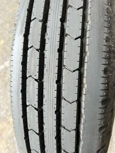 夏タイヤ　ブリヂストン R202 195/85R16 114/112LLT 2013年製　　イボ付き　　1本