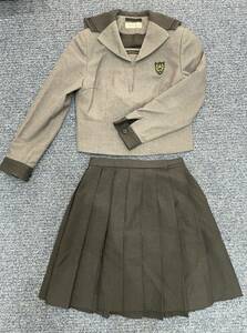 山陽女子中学校・高等学校指定冬制服